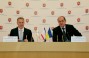 Глава Федерации работодателей Украины Дмитрий Фирташ и Председатель Совета министров АРК Анатолий Могилев