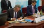Губернатор Донецкой области Андрей Шишацкий и Глава Федерации работодателей Украины Дмитрий Фирташ подписали Протокол о намерениях